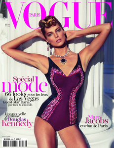 Vogue_France_2012-02_www.storemags.png