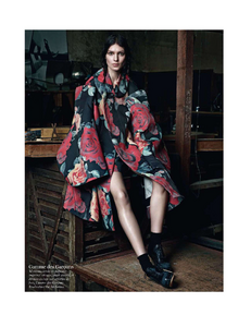 Vogue_France_2012-08-167.png