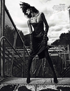 Vogue_France_2012-08-192.png