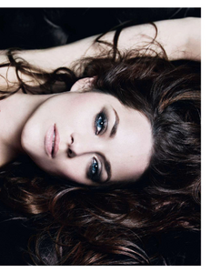 Vogue_France_2012-08-205.png