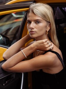 What says NY more than a yellow cab photoshoot Had a blast running around SoHo and shooting soci (5).jpg