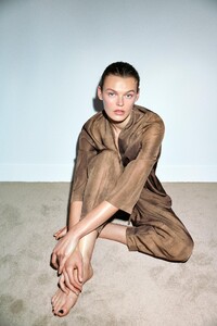 Zara cara 11-2025.jpg