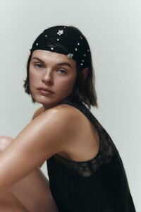 Zara ct 11-2025_7.jpg