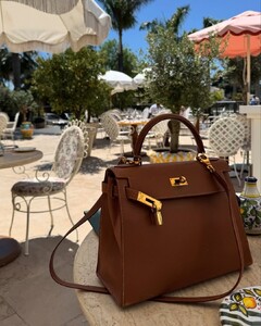 all I think about is summer (5).jpg