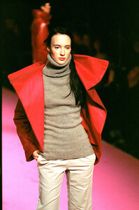 amy nemec cl9915-.jpg