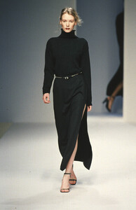 annika mckay isterling af988.jpg