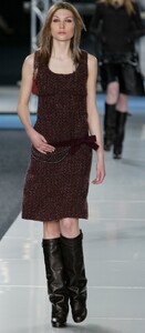 f02chanel-rtw-20  xl.jpg