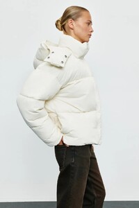 hooded-puffer-751-milk-13.jpg