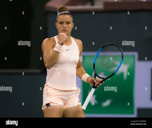 indian-wells-united-states-of-america-march-11-maria-sakkari-of-greece-at-the-2018-bnp-paribas-open-wta-premier-tennis-tournament-T4PWGW.jpg