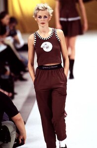 jicky schnee maybe wf9711.jpg