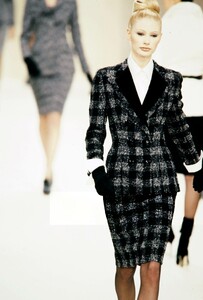 kirsty hume os9513-.jpg