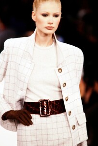 kirsty hume os9562-.jpg