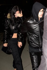 kylie-jenner-in-black-leather-look-with-timothee-chalamet-in-nyc-2.jpg