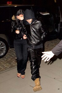 kylie-jenner-in-black-leather-look-with-timothee-chalamet-in-nyc-3.jpg