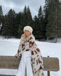 lost in the snow (1).jpg