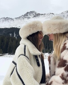 lost in the snow (4).jpg