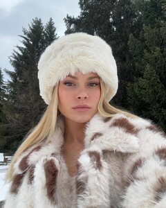 lost in the snow.jpg