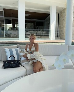 ocean breeze please.jpg