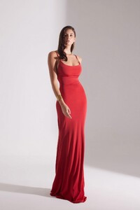 rebecca-kirmizi-askili-balik-elbise-10-8a1.jpg