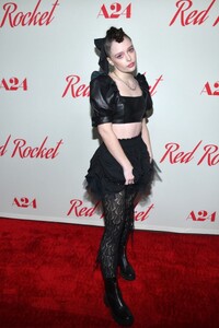 suzanna-son-at-red-rocket-premiere-in-beverly-hills-12-02-2021-5.jpg