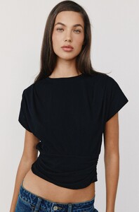 tammy-tee-black-with-jean-03.jpg
