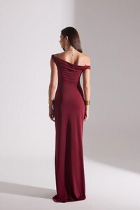 vesna-bordo-dusuk-omuz-uzun-elbise-b-4c82.jpg