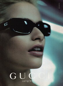 03-MARIECLAIREGR-Feb-1999-GUCCI-m_Unk-ph_Unk.jpg.de503b6f04ebe4e9e33308bd8ad2f9a7.jpg