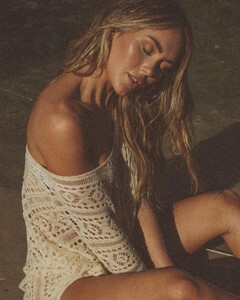 [2021.01.18] isalanaro_139522471_449797642720489_4350776559762227204_n.jpg