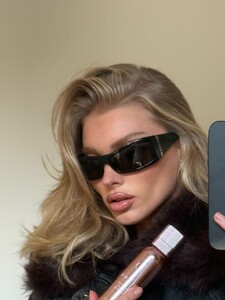 [2024.12.16] hoskelsa_587762705_18545336659010569_7352082415386677619_n.jpg