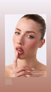 [2025.11.23] scarlett.mayer__3772500365355938730.jpg