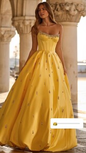 [2025.11.28] sherrihill_3775976670939884049.jpg