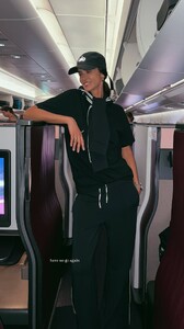 [2025.11.29] sofiaresing_3776963799245438034.jpg