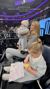 [2025.11.30] katelove_3777686726312044618.jpg