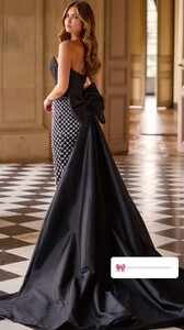 [2025.12.01] sherrihill_3778385500831345051.jpg