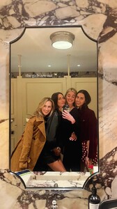 [2025.12.02] elizabethcturner_3779246164655618444.jpg