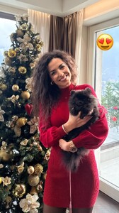 [2025.12.02] laurabarriales_3778860974246572775.jpg