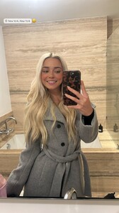 [2025.12.02] livvydunne_3778931275454168285.jpg