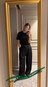 [2025.12.03] barrefaeli_3779357481911241998.jpg