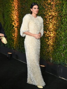 [2025.12.03] voguemagazine_588641323_18549562786010075_2918271210120917904_n.jpg