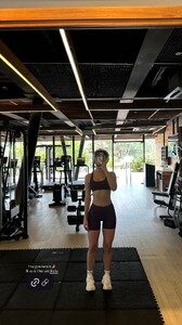 [2025.12.04] carmellarose_3780484445024456035.jpg