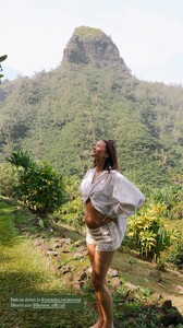 [2025.12.04] helenowen_3780637685162514520.jpg