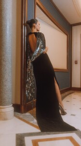 [2025.12.05] nina_3781140628903256457.jpg