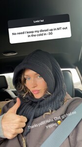 [2025.12.05] rachelc00k_3781111013023139231.jpg