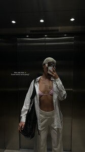 [2025.12.06] carmellarose_3781928062956010123.jpg