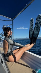 [2025.12.06] carmellarose_3781929972245104386.jpg