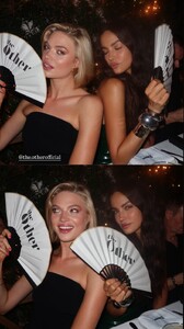 [2025.12.06] sofiaresing_3781753779063443769.jpg