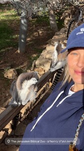 [2025.12.07] barrefaeli_3782343762236731189.jpg