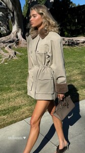 [2025.12.07] hoskelsa_3782674434462193987.jpg