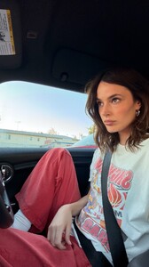 [2025.12.07] sadienewman_3782715117708370250.jpg