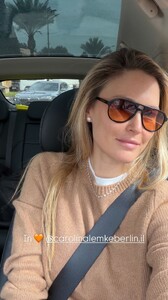 [2025.12.08] barrefaeli_3783099546524473513.jpg